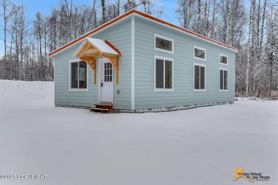 36534 S Long Branch Street, Talkeetna, AK 99676 - Image #2