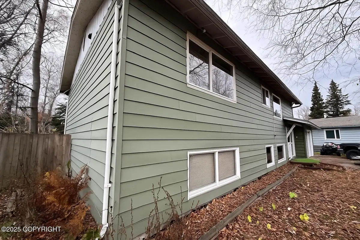 4906 Cambridge Way, Anchorage, AK 99503 - Image #1