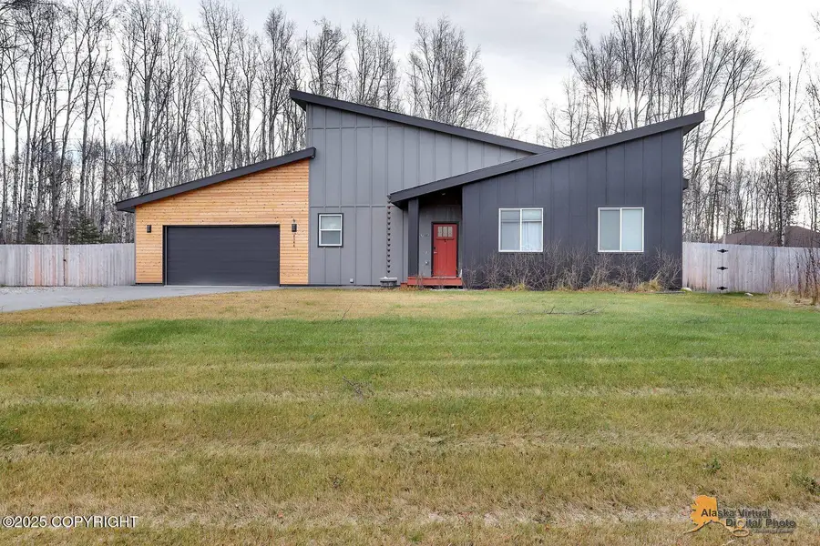 8544 E Dancing Lights Drive, Palmer, AK 99645 - Image #2