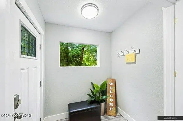 4341 Edinburgh Drive, Anchorage, AK 99502 - Image #2