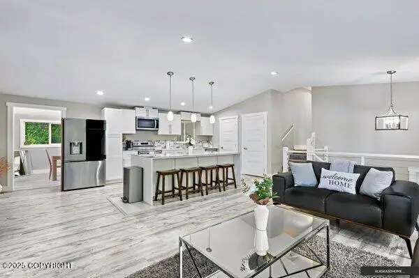 4341 Edinburgh Drive, Anchorage, AK 99502 - Image #3