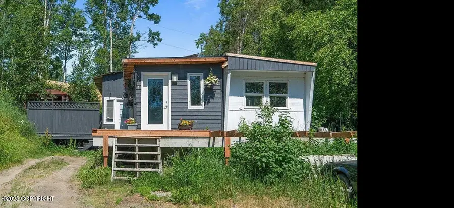 6321 Wooded Circle, Anchorage, AK 99502 - Image #2