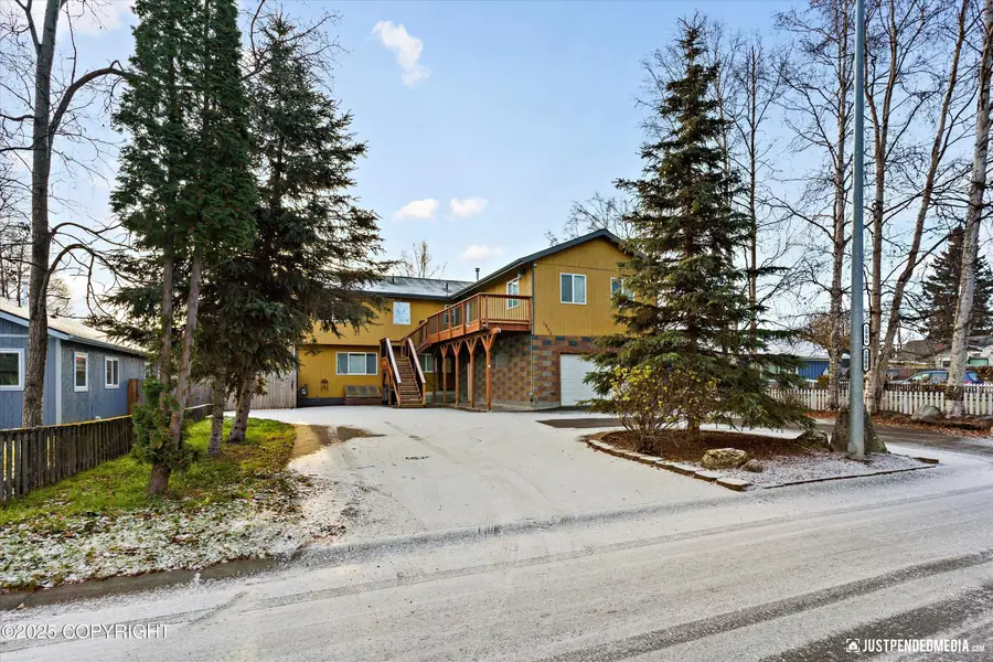 2906 W 29th Avenue, Anchorage, AK 99517 - Image #3