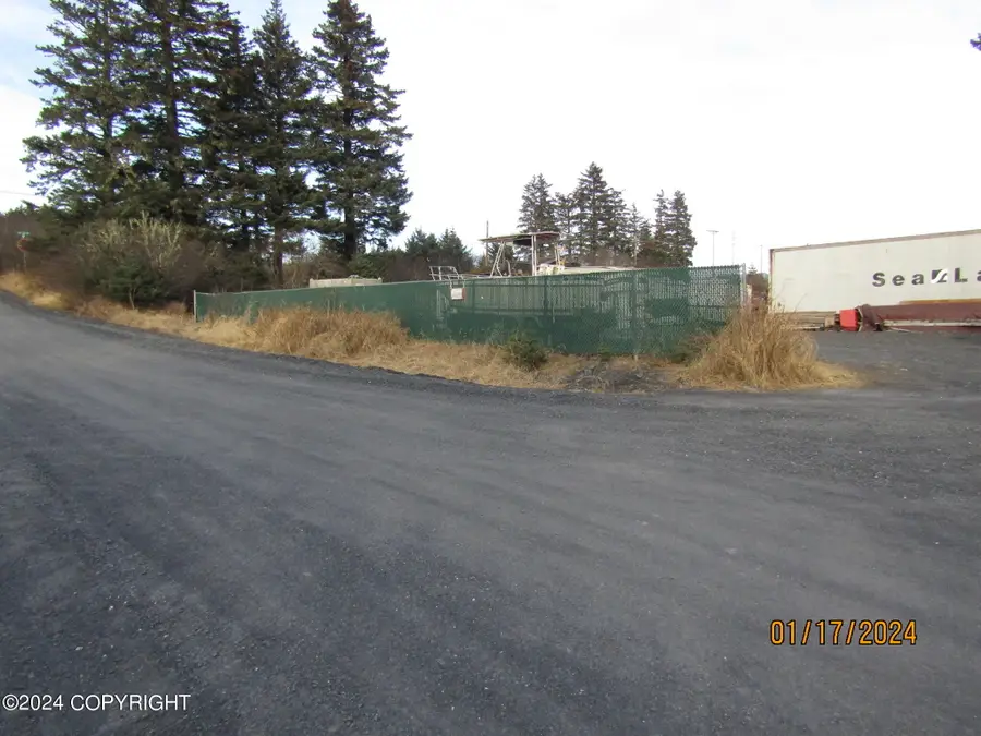 110 Bancroft Drive, Kodiak, AK 99615 - #2