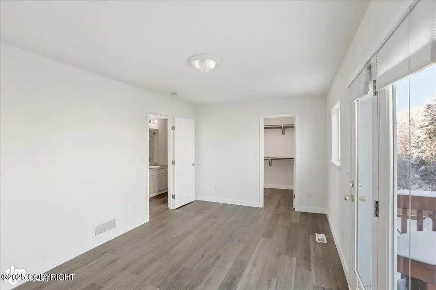 6242 Rose Hip Circle, Anchorage, AK 99507 - Image #3