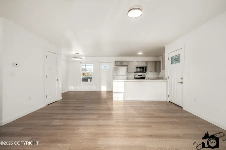 1635 S Pollywog Place, Houston, AK 99623 - Image #2