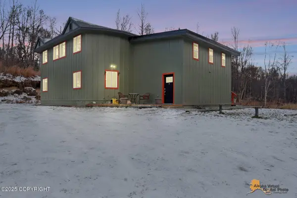 6235 N Wolverine Road, Palmer, AK 99645