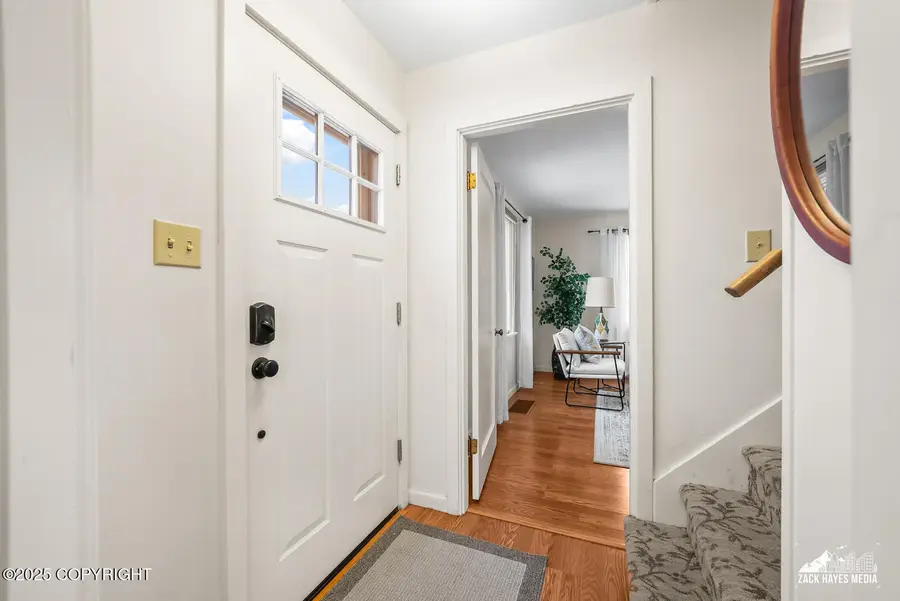 1003 D Street, Anchorage, AK 99501 - Image #2