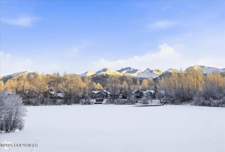 5632 E 40th Avenue #201, Anchorage, AK 99504 - Image #3