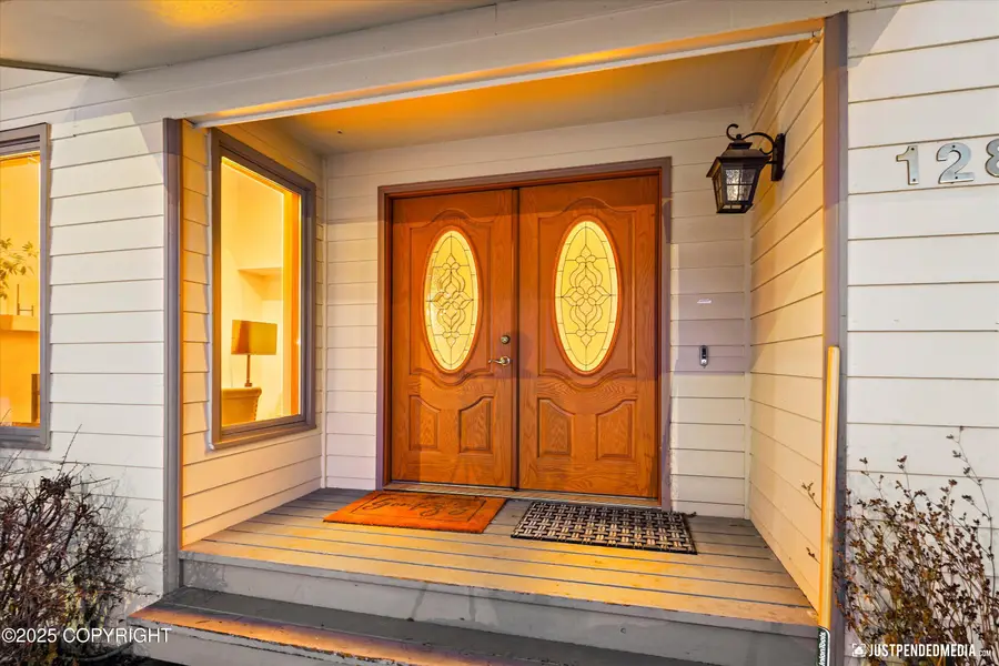 12820 Cumberland Circle, Anchorage, AK 99516 - Image #3