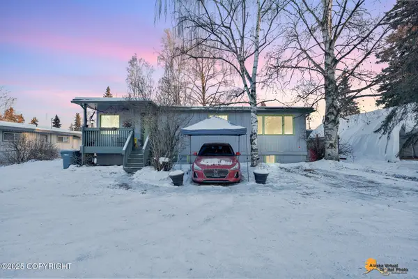 5303 Eielson Street, Anchorage, AK 99518