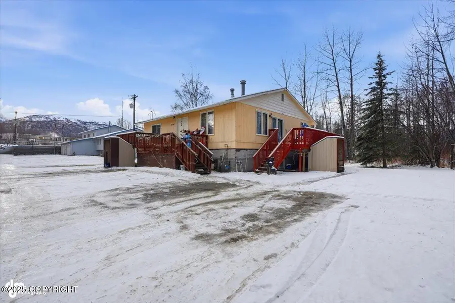 23107 Barbara Street, Chugiak, AK 99567 - Image #3
