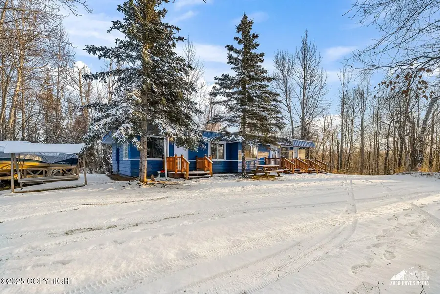 3900 E Ruth Drive, Wasilla, AK 99654 - Image #2