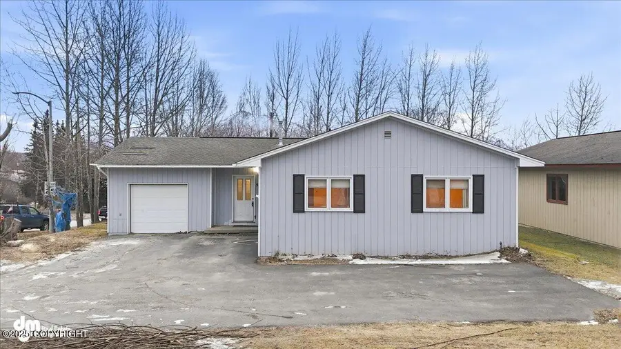 567 N Glenn Highway, Palmer, AK 99645 - Image #3