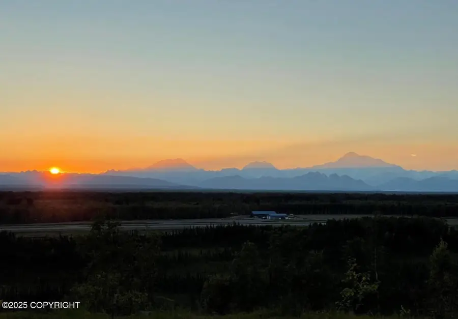 15199 E Axelsson Drive, Talkeetna, AK 99676 - Image #2