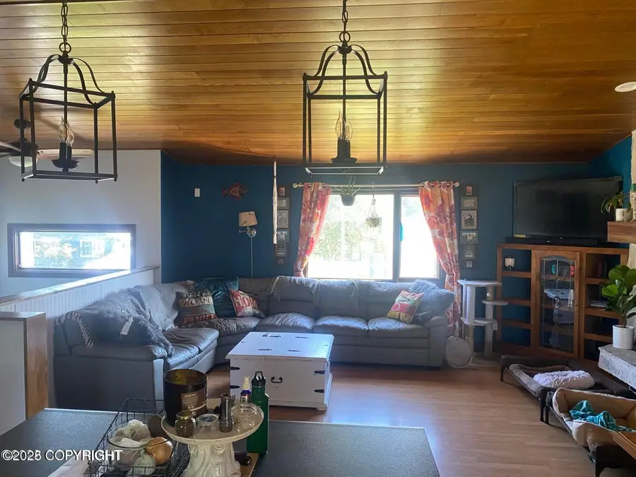 7020 Carline Circle, Anchorage, AK 99502 - Image #3