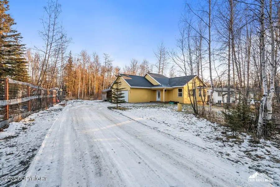 1329 S Muir Street, Wasilla, AK 99623 - Image #3