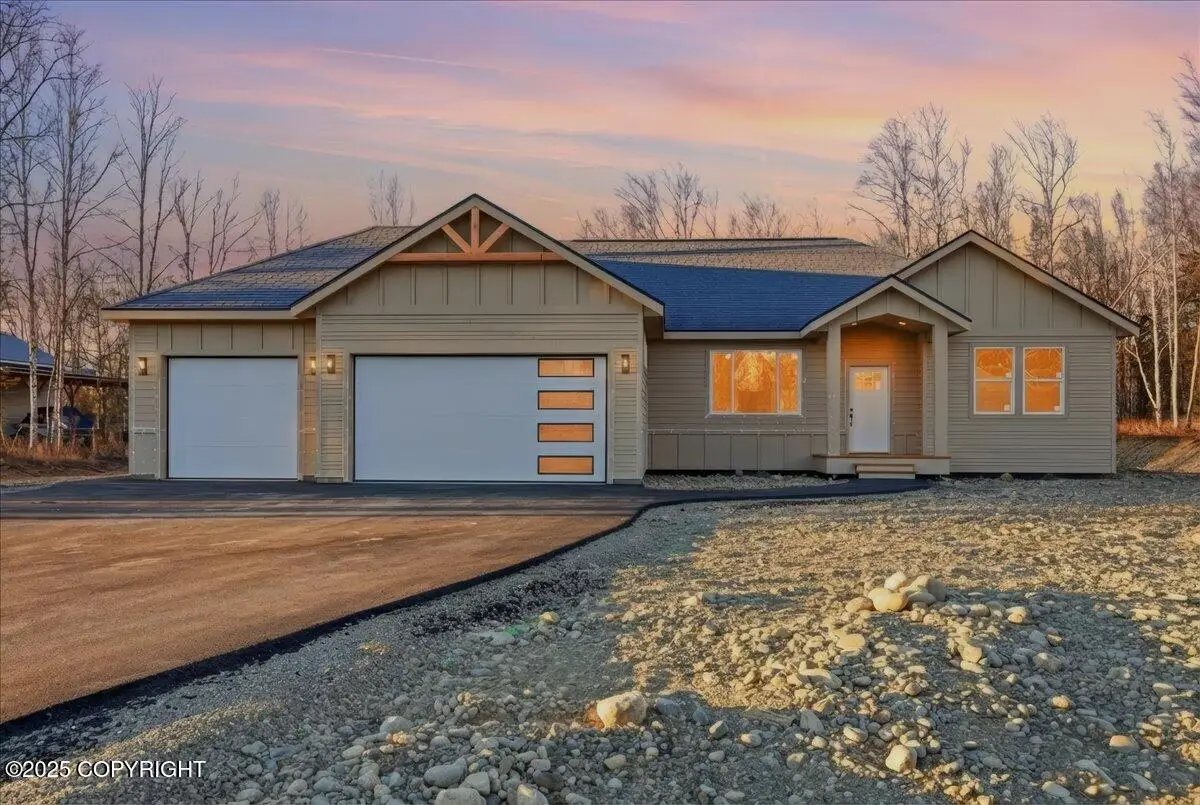 7284 N Paw Street, Wasilla, AK 99654 - Image #1