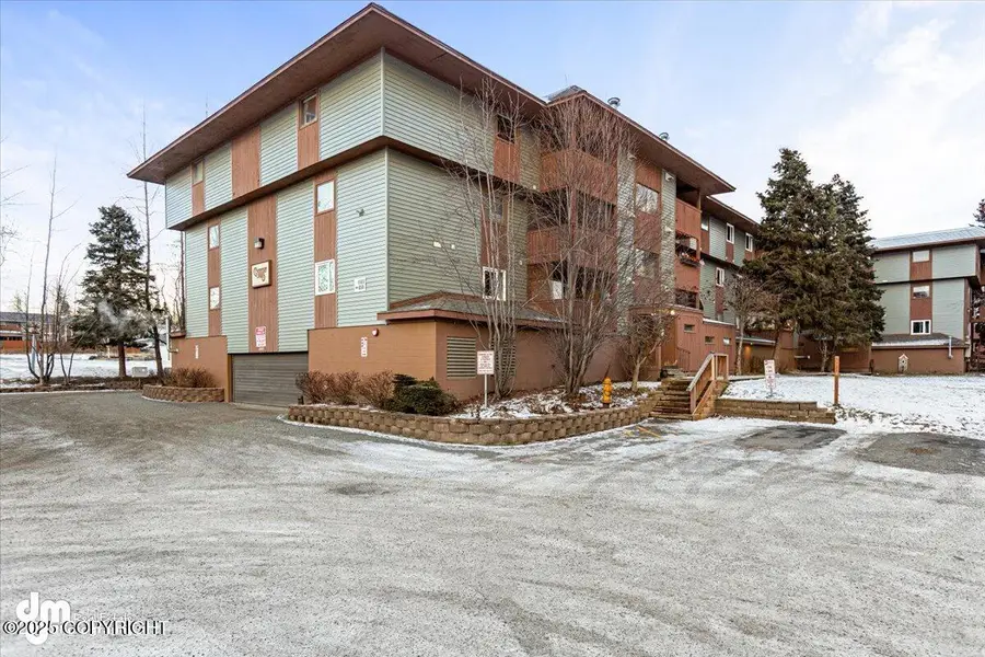 8505 Jewel Lake Road Road #5, Anchorage, AK 99502 - Image #3