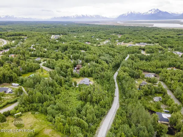 6917 Bogle Bluff Drive, Wasilla, AK 99623