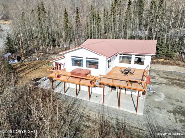 3831 Harca Street, Eagle River, AK 99577