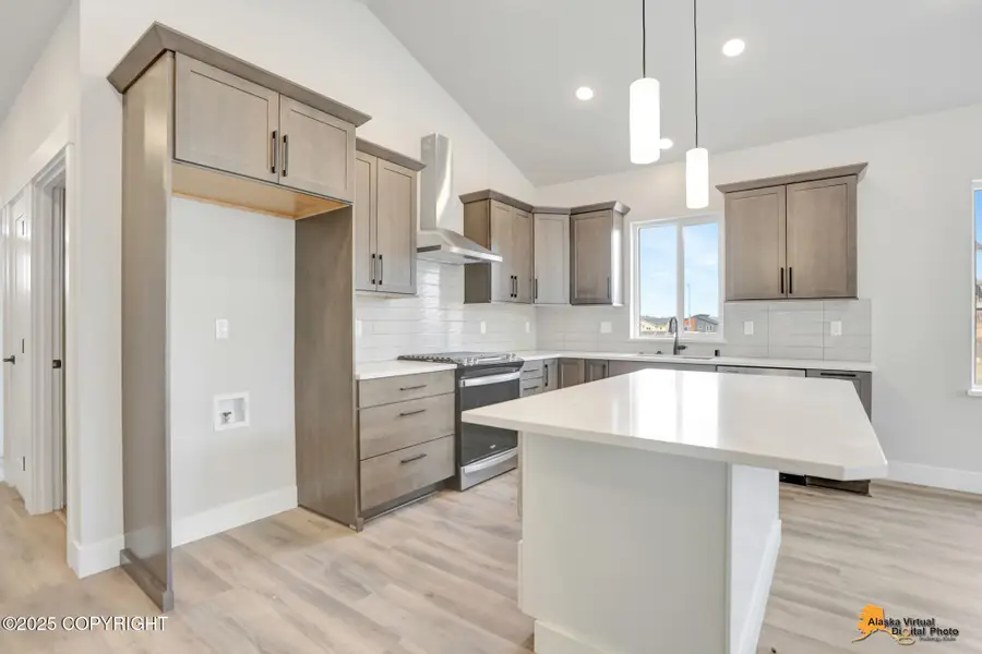 8875 Chalk Hill Loop, Anchorage, AK 99502 - #3