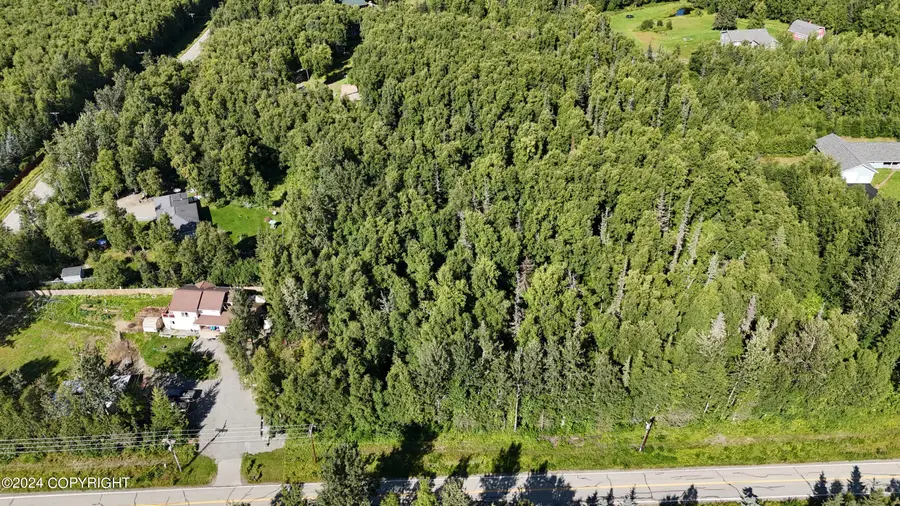 15701 E Clark Road, Palmer, AK 99645 - Image #2