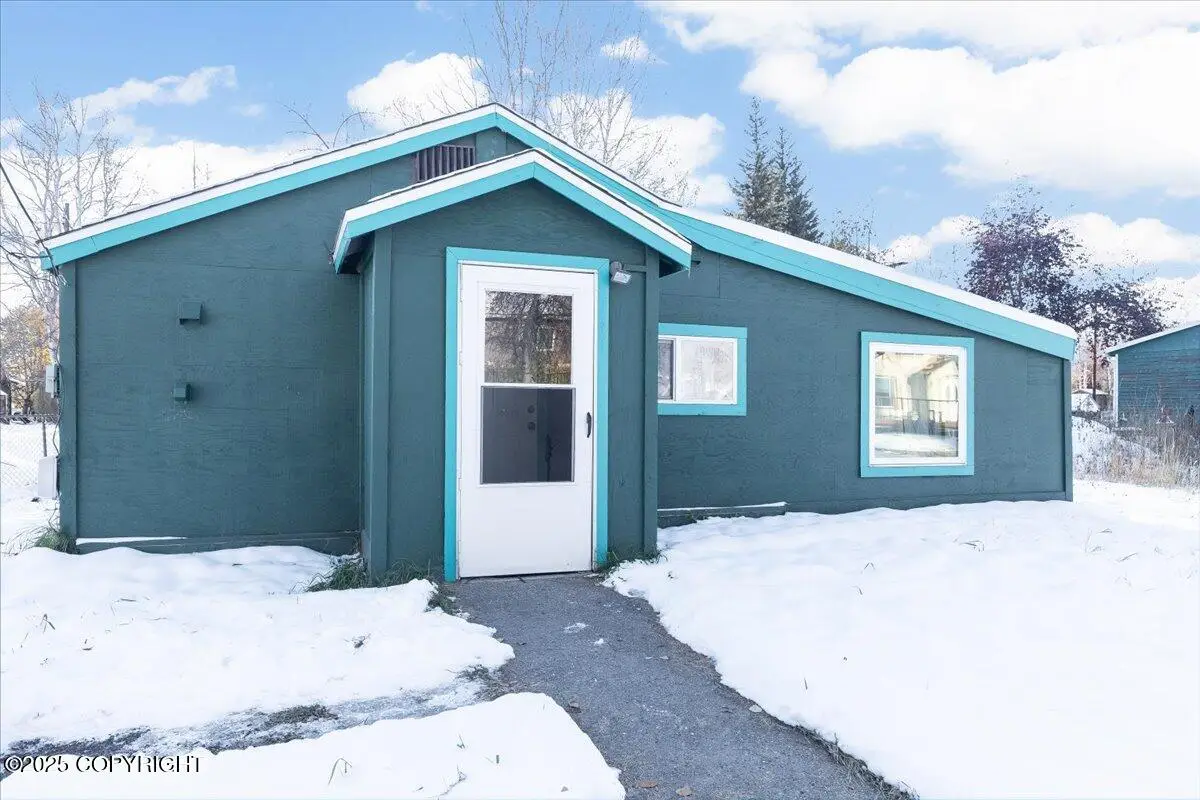 741 8th Avenue, Fairbanks, AK 99701 - Image #1