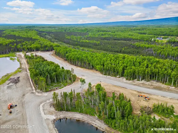 2505 W Longview Circle, Wasilla, AK 99654