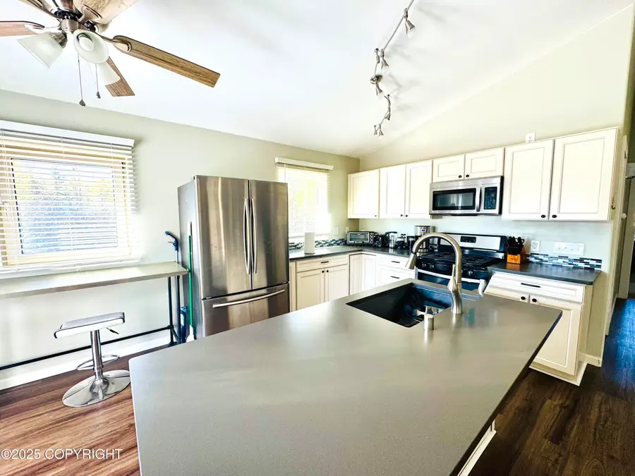 5670 W Calico Drive, Wasilla, AK 99623 - Image #2
