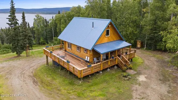 10221 Friendly Road, Salcha, AK 99714