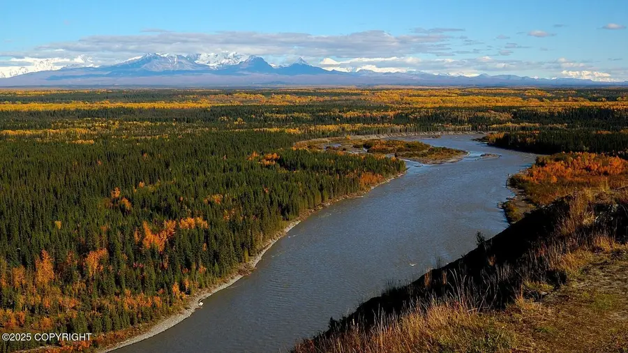 L8 B6 Muskrat Avenue, Copper Center, AK 99573 - Image #2