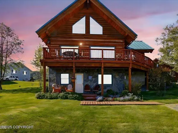 58820 E End Road, Homer, AK 99603