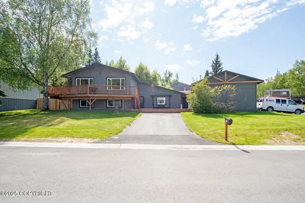 4530 Macalister Drive, Anchorage, AK 99502