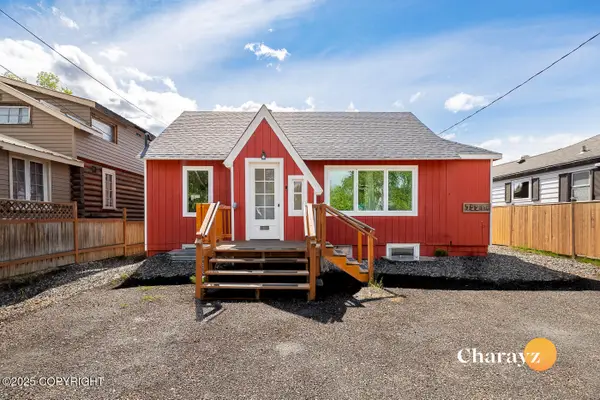 799 8th Avenue, Fairbanks, AK 99701