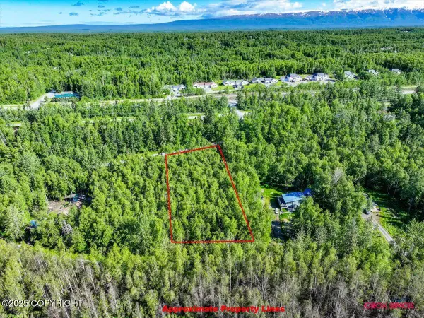 5601 W Cape Birch Drive, Wasilla, AK 99623
