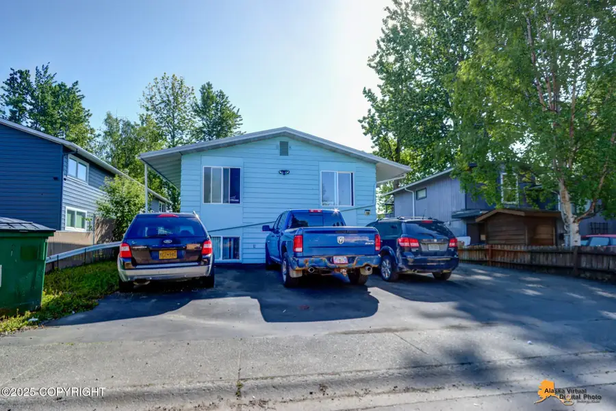 735 Price Street, Anchorage, AK 99508 - Image #3