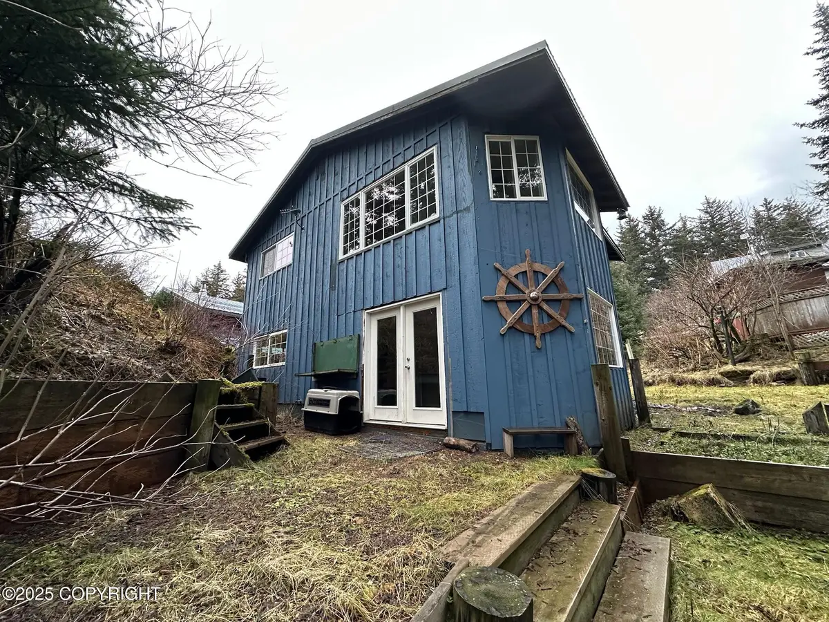 321 Eagle Run Loop, Seldovia, AK 99663 - Image #1