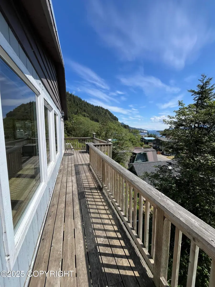 2433 4th Avenue, Ketchikan, AK 99901 - Image #3