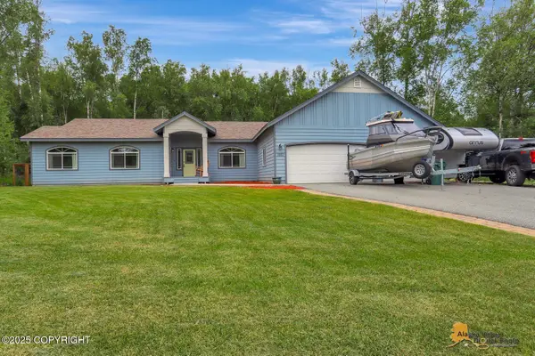 7686 E Wolf Creek Road, Wasilla, AK 99654