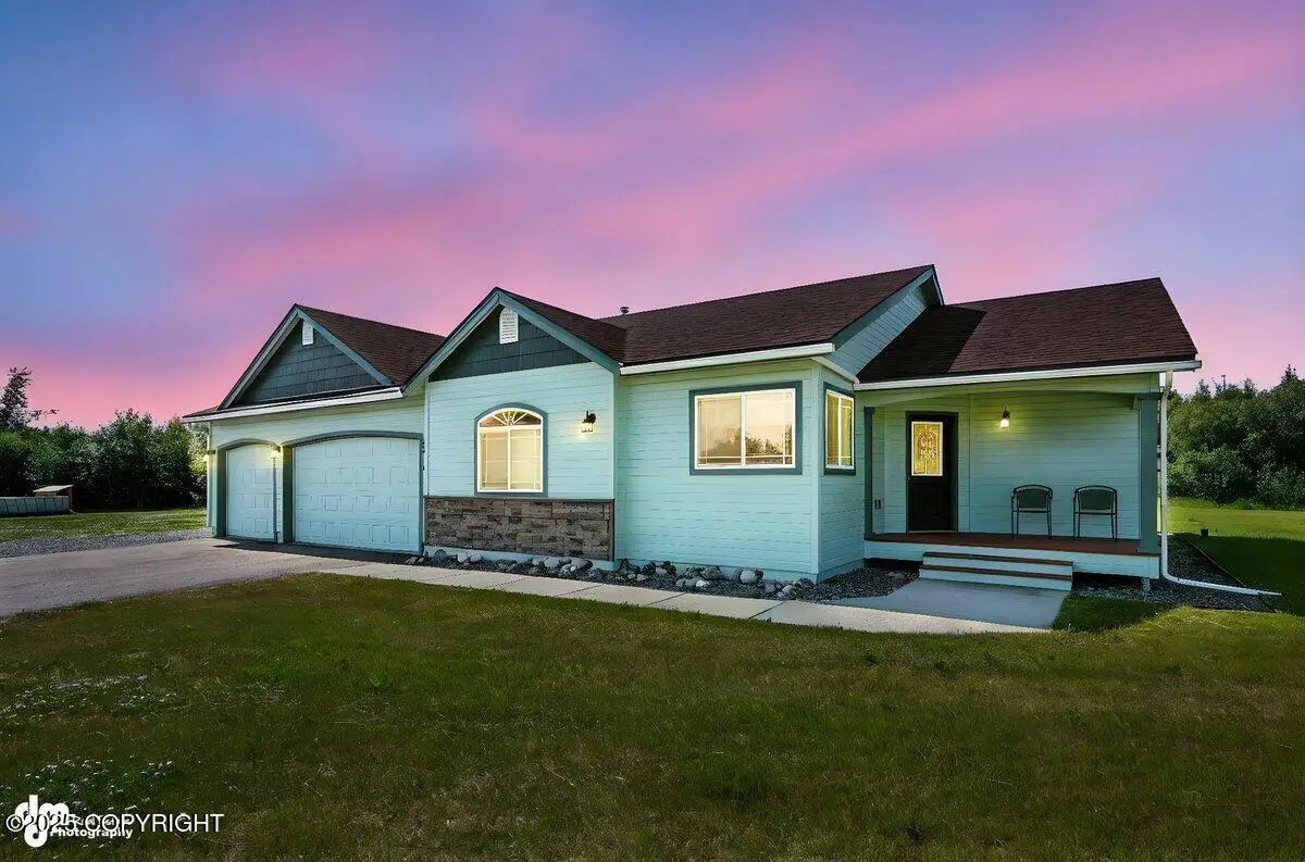 3058 N Lazy Aurora Circle, Palmer, AK 99645 - Image #1