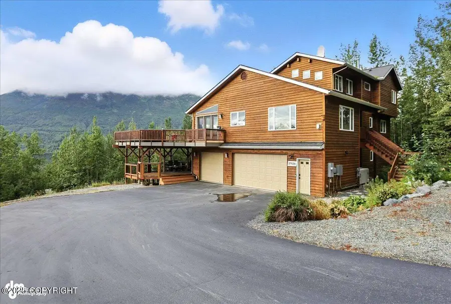 27628 Paramount Drive, Eagle River, AK 99577 - Image #2