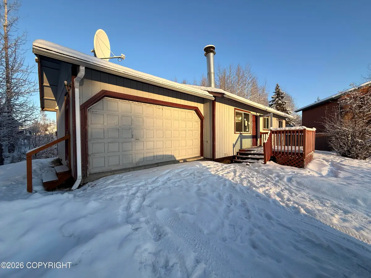 7811 Kiana Circle, Anchorage, AK 99507 - Image #1