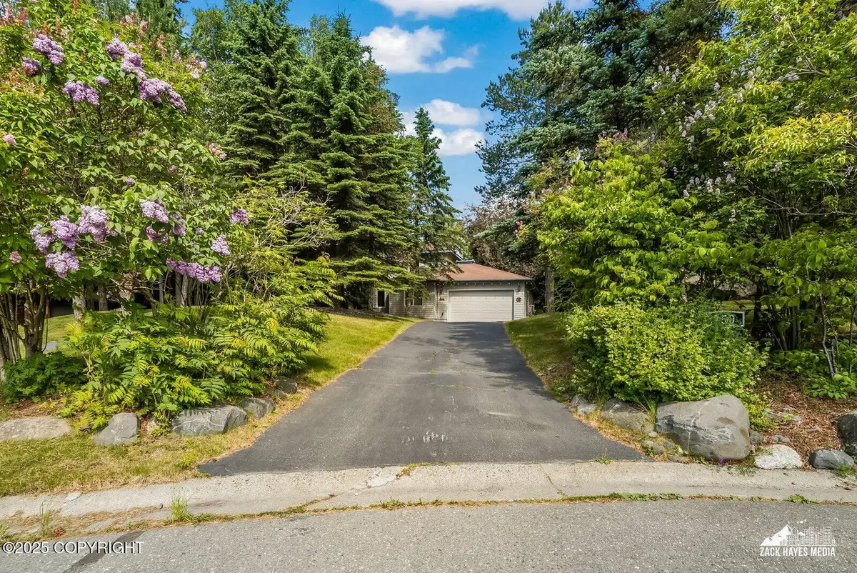 250 Botanical Circle, Anchorage, AK 99515 - Image #1