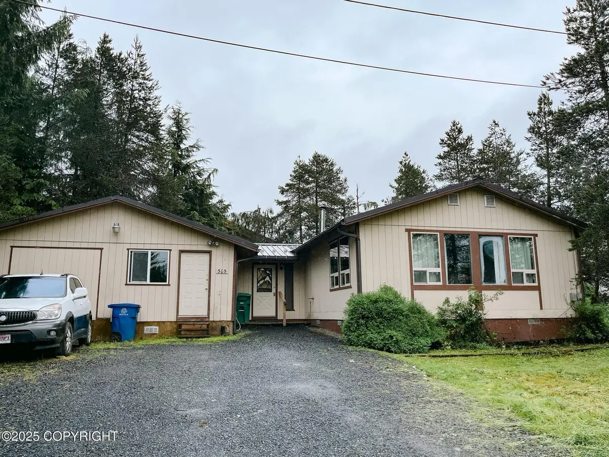 505 Unimak Street, Petersburg, AK 99833 - Image #1