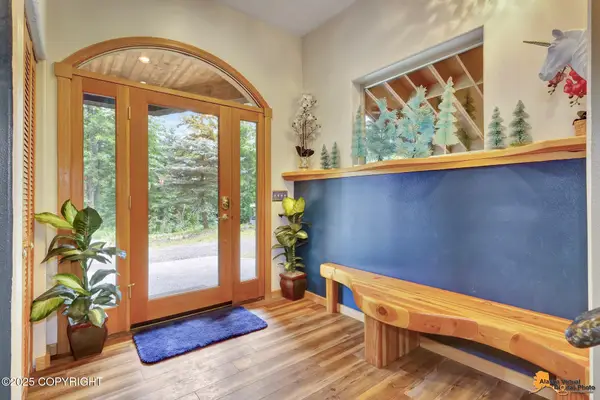 935 Timberline Drive, Girdwood, AK 99587