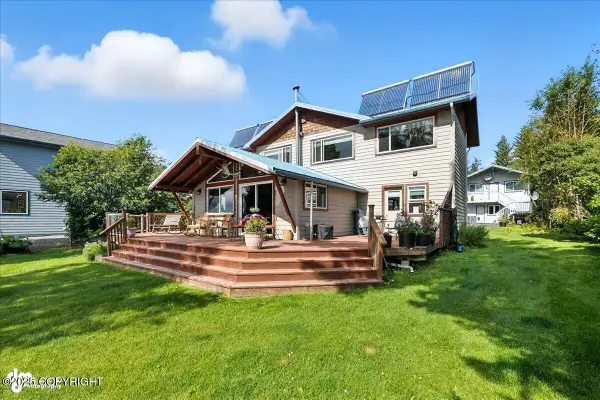 1393 Bay Avenue, Homer, AK 99603