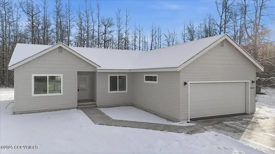 4125 E Zircon Circle, Wasilla, AK 99654 - Image #2
