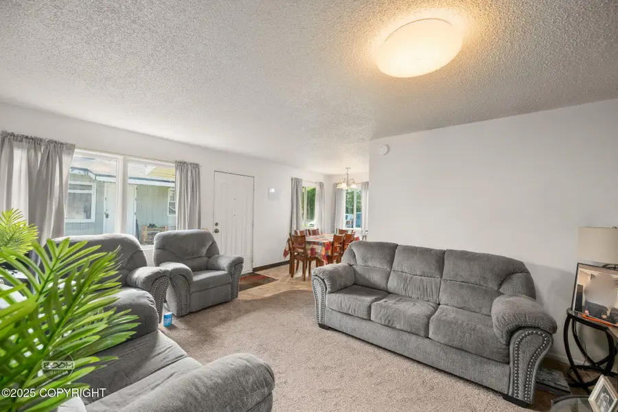 8033 E 6th Avenue, Anchorage, AK 99504 - Image #3