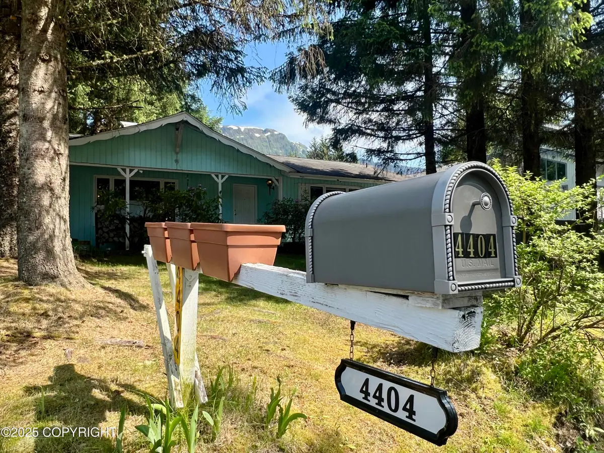 4404 Cloverdale Street, Juneau, AK 99801 - Image #1